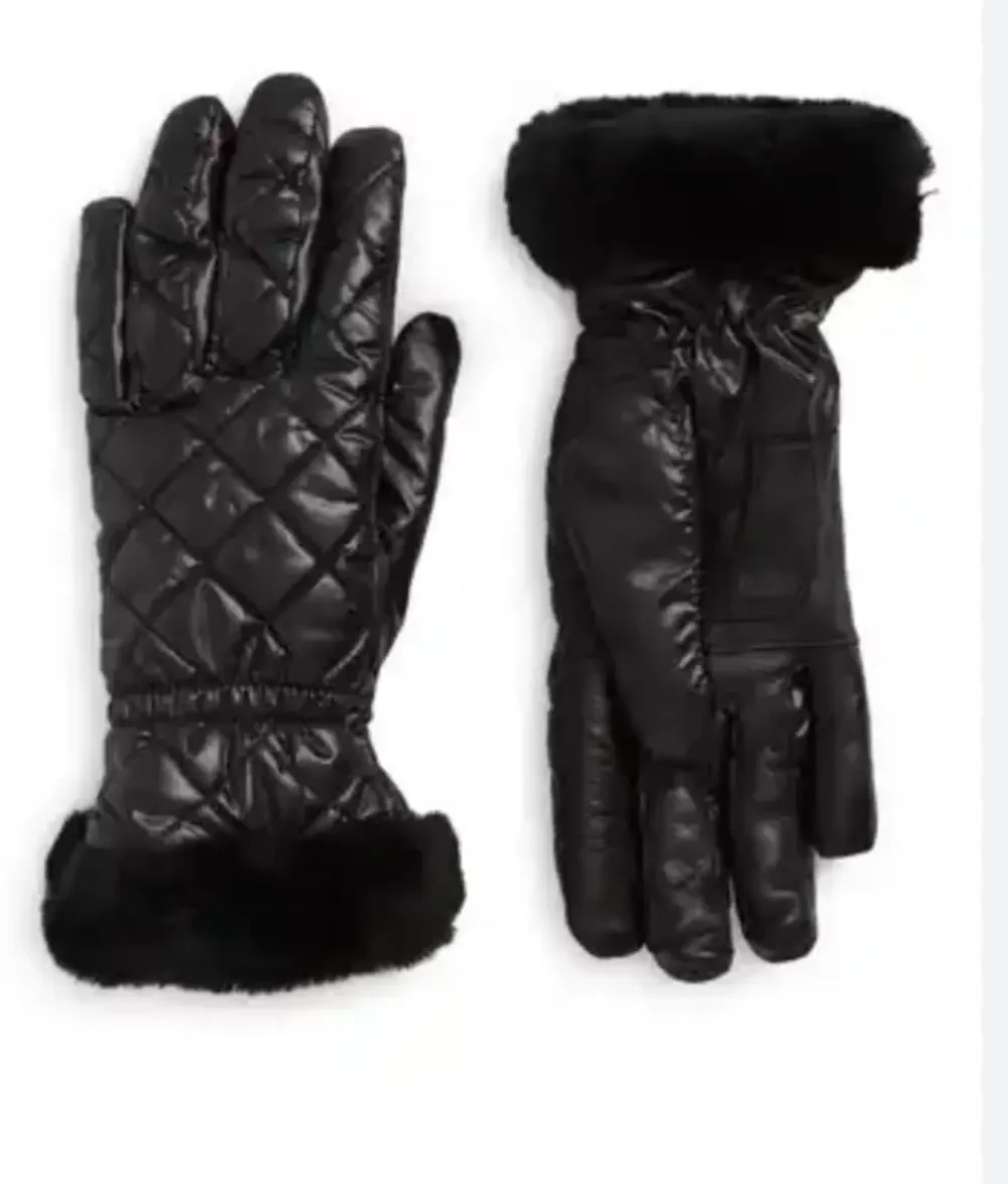 UGG Quilted All Weather Tech Gloves Shearling Sheepskin Black